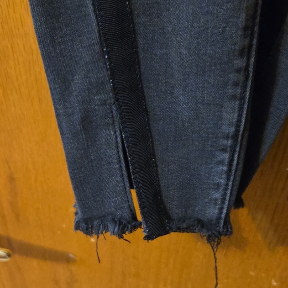 PAIGE Charcoal Skinny Jeans - Picture 8 of 9